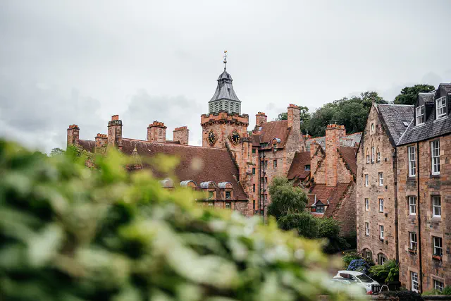Exploring Edinburgh: The Quiet Charm of Circus Lane and Dean Village