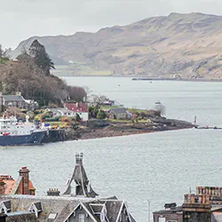 A Day Trip to Oban: Scenic Railways, Tower Views, and Coastal Charm